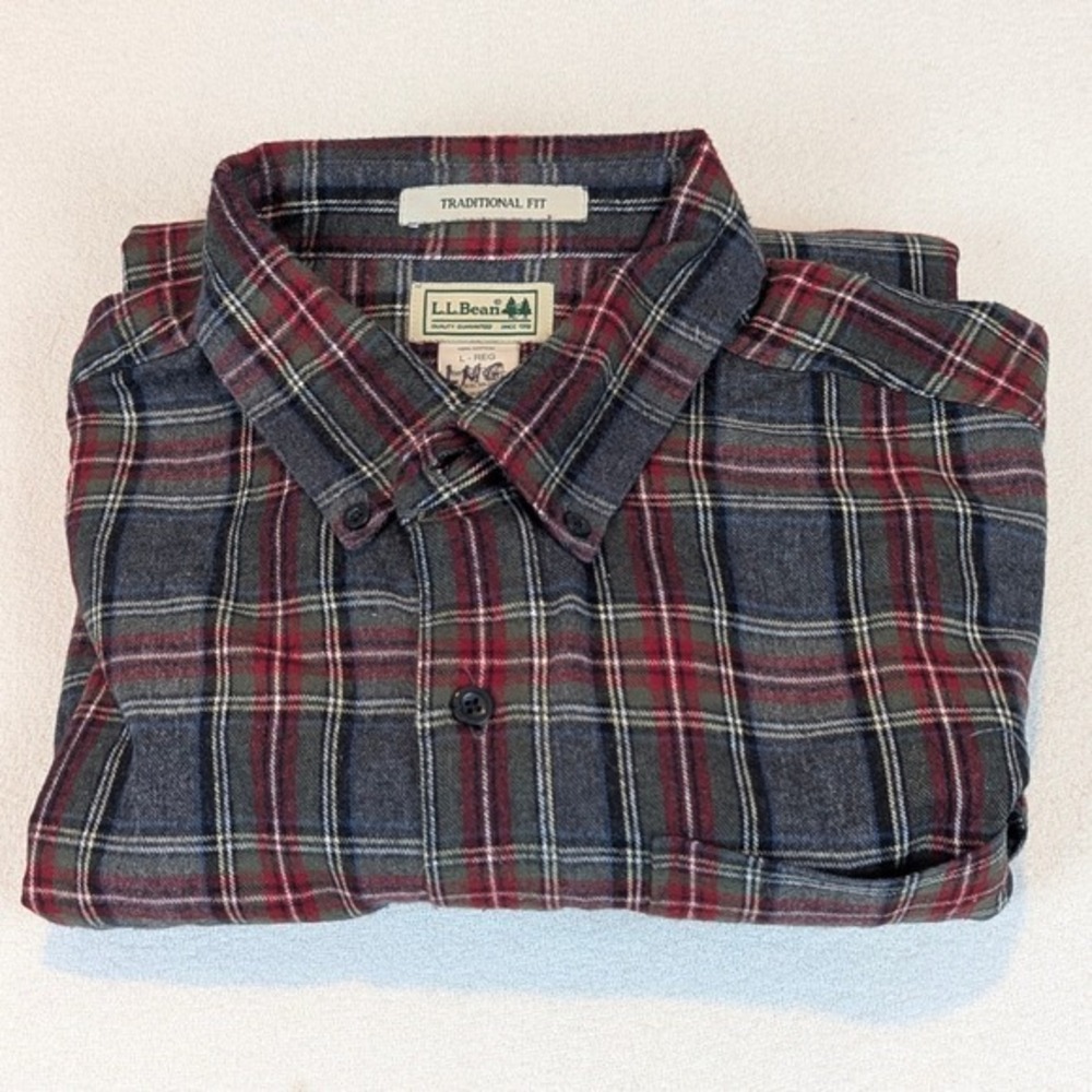 LL Bean Traditional Fit Plaid Flannel Button Down Shirt Men Red Green Gray Work - Picture 7 of 13